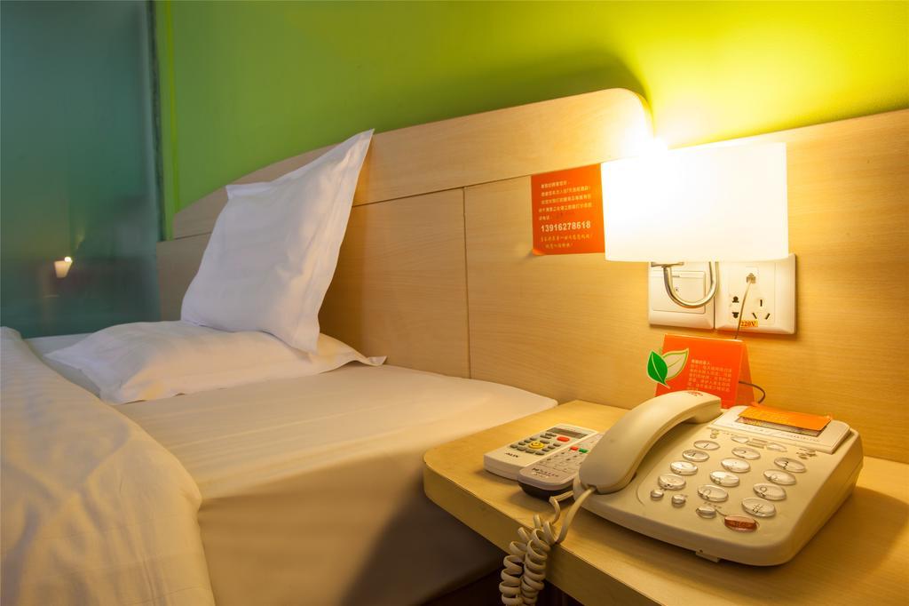 7Days Inn Guangzhou Zhongda North Gate Square Exterior photo